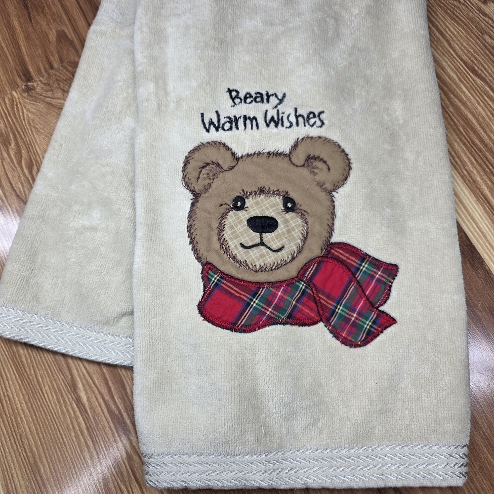 Bathworks Beary Warm‎ Wishes Towel Bear Preppy Plaid Holiday 39x23 Embroidered